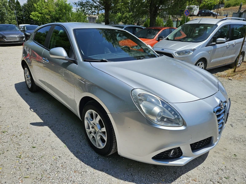 Alfa Romeo Giulietta 1.4 Turbo Газ/Бензин, снимка 2 - Автомобили и джипове - 50828940