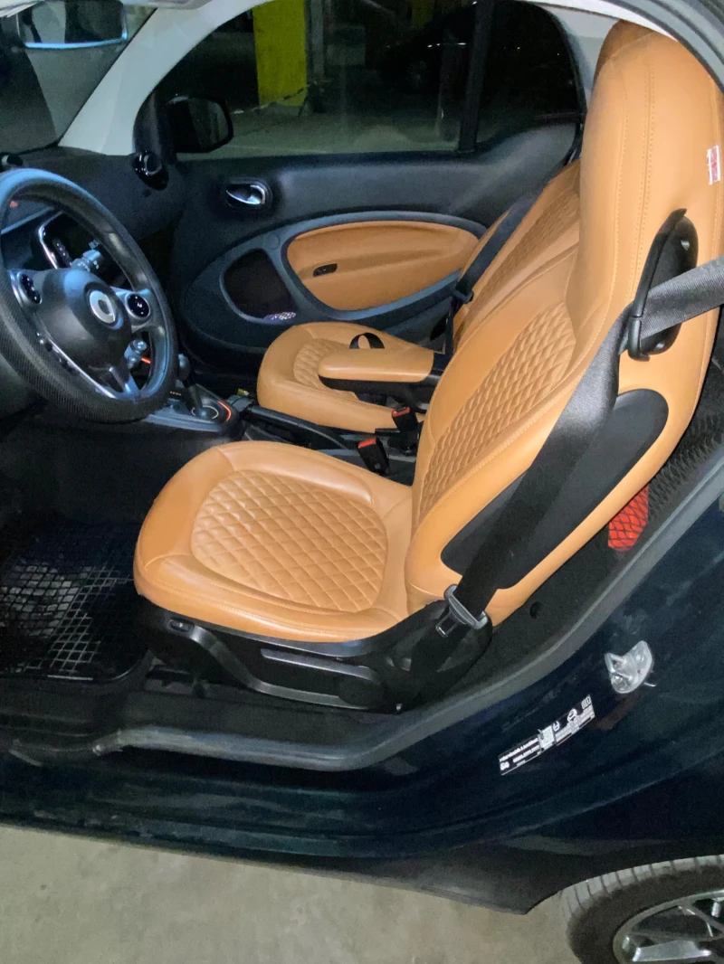 Smart Fortwo, снимка 10 - Автомобили и джипове - 52617335