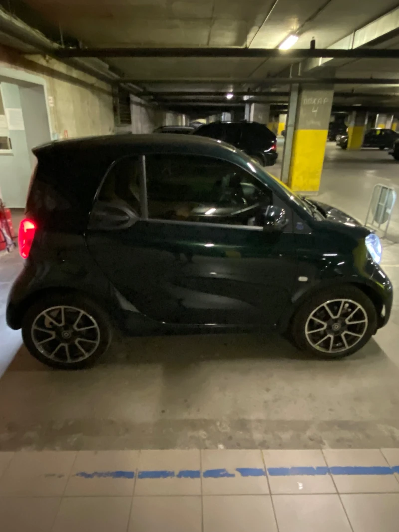 Smart Fortwo, снимка 3 - Автомобили и джипове - 52617335