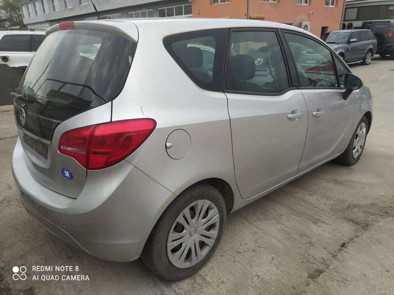 Opel Meriva 1.4 бензин, снимка 4 - Автомобили и джипове - 52006168