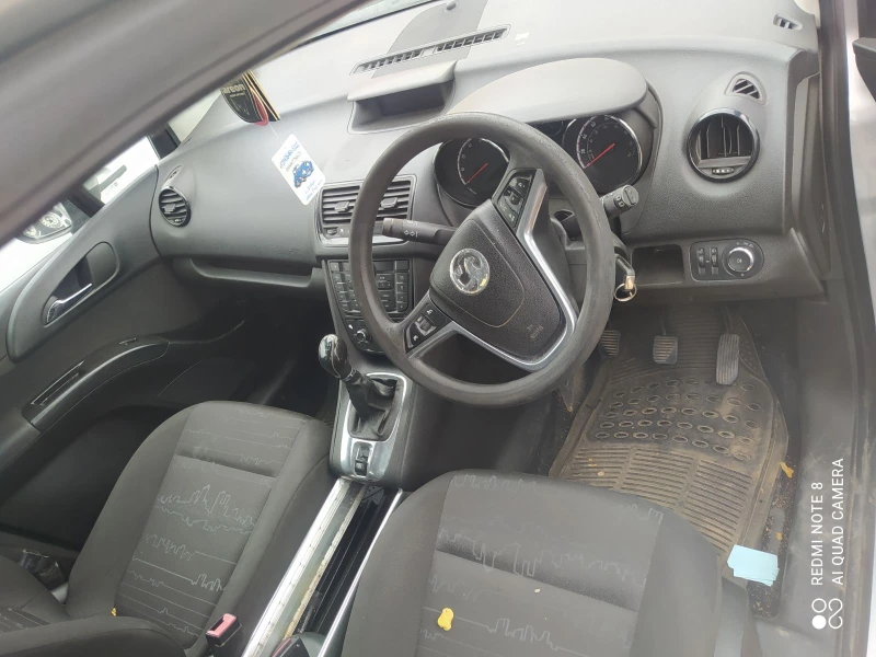 Opel Meriva 1.4 бензин, снимка 5 - Автомобили и джипове - 52006168