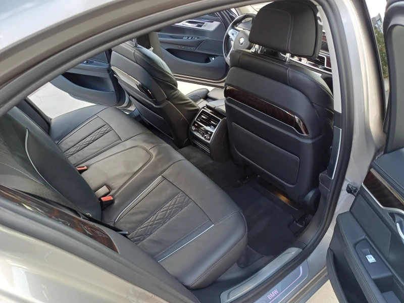 BMW 750, снимка 11 - Автомобили и джипове - 52023760