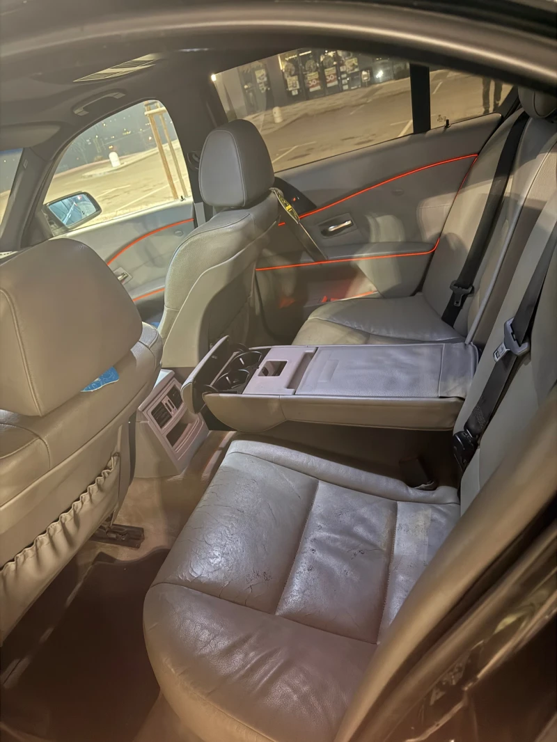 BMW 530 3.0D, снимка 10 - Автомобили и джипове - 52465469