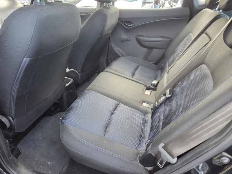 Hyundai Ix20 1.4, снимка 9 - Автомобили и джипове - 52704629