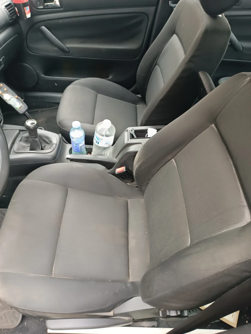 VW Passat 1.9 TDI, снимка 9 - Автомобили и джипове - 52724743