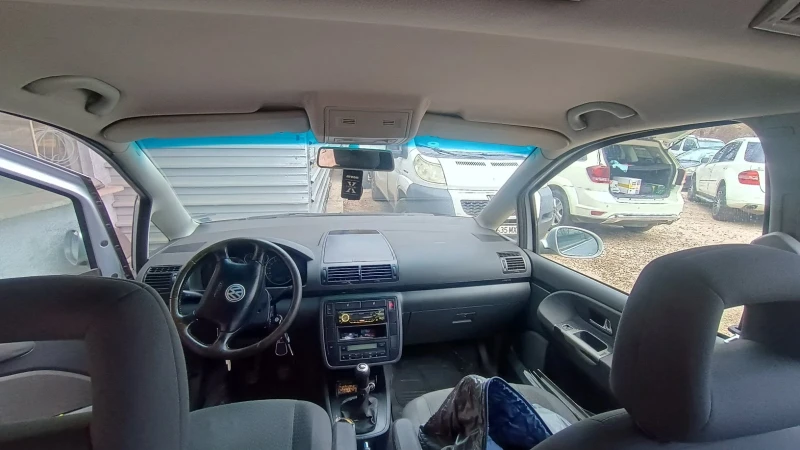 VW Sharan V 6 4x4, снимка 13 - Автомобили и джипове - 53016309