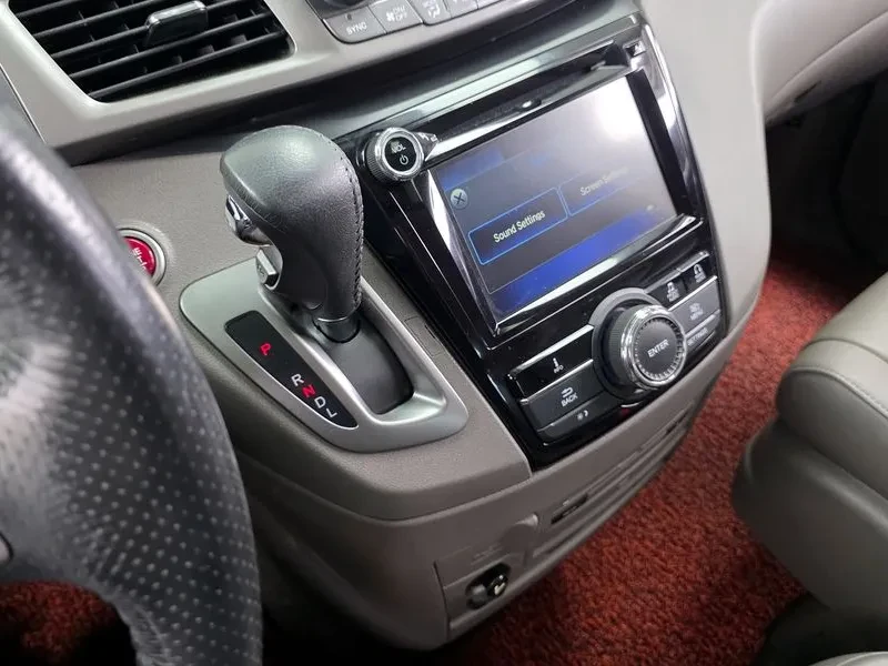 Honda Odyssey 3.5 Бензин, снимка 8 - Автомобили и джипове - 55492433
