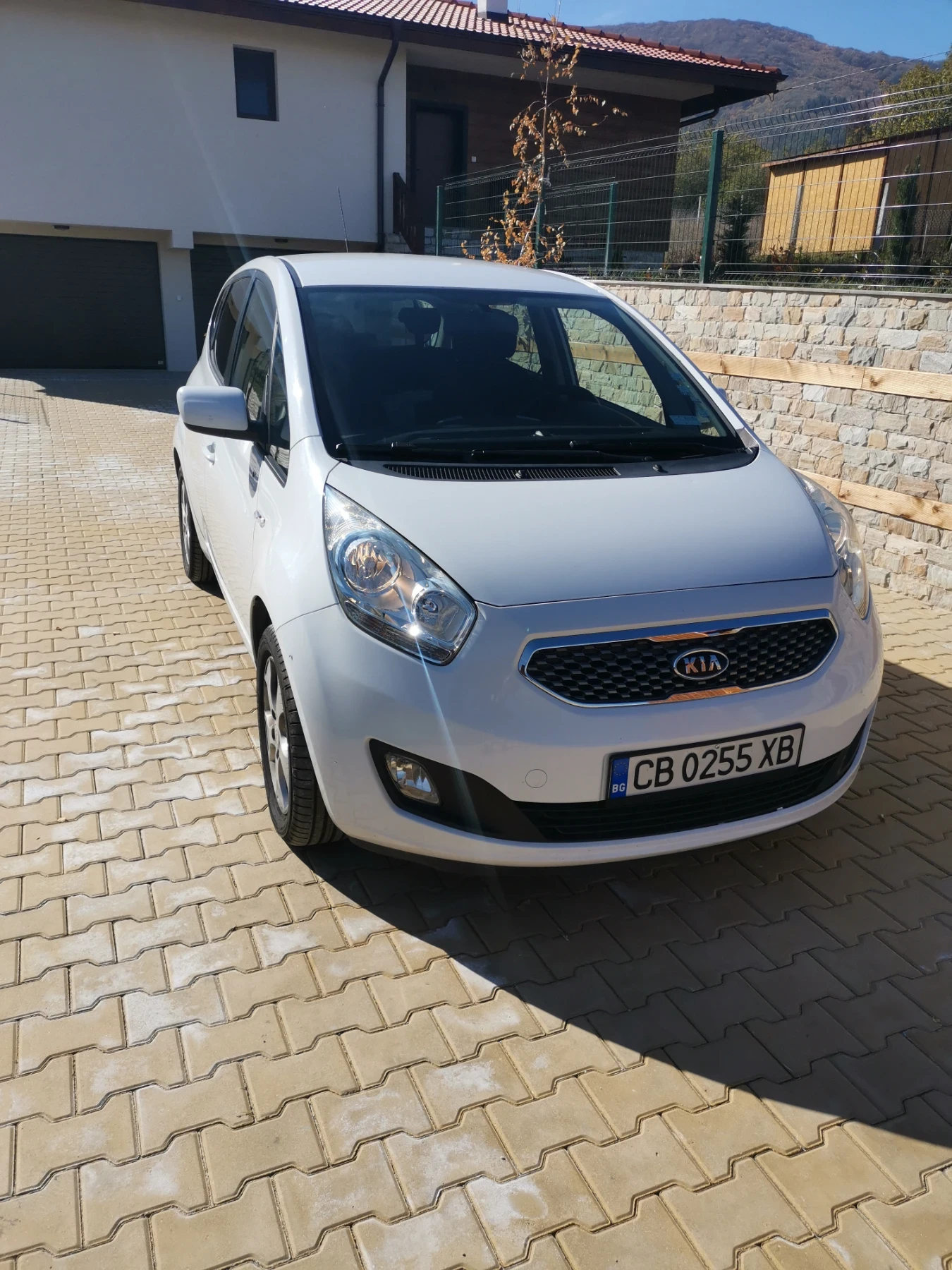 Kia Venga 1.4 - изображение 4