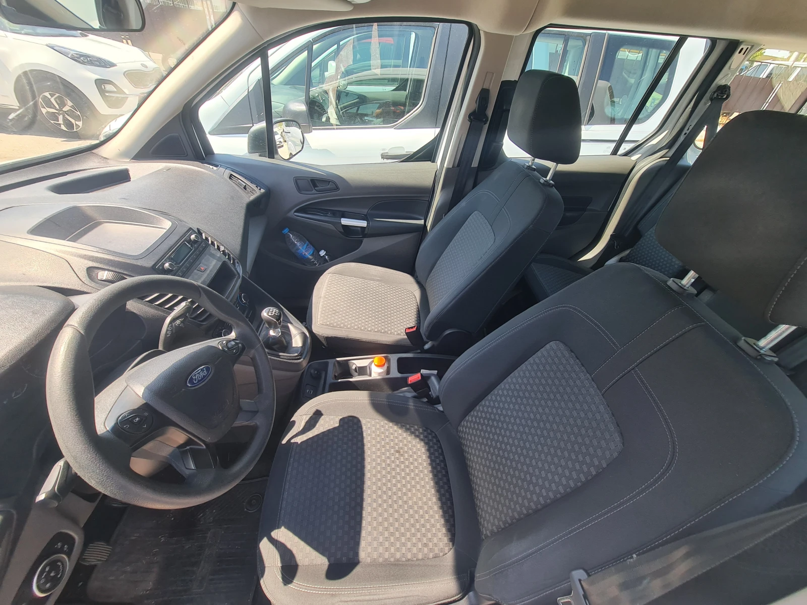 Ford Connect Transit - изображение 8