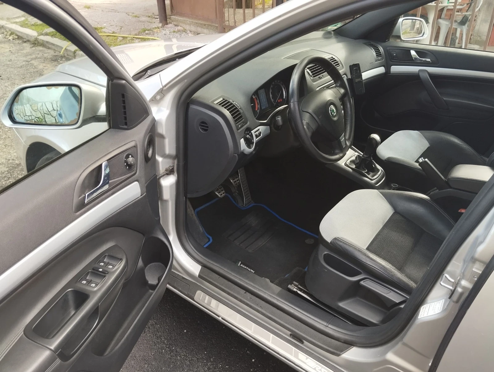 Skoda Octavia 2.0 TDI VRS - изображение 9