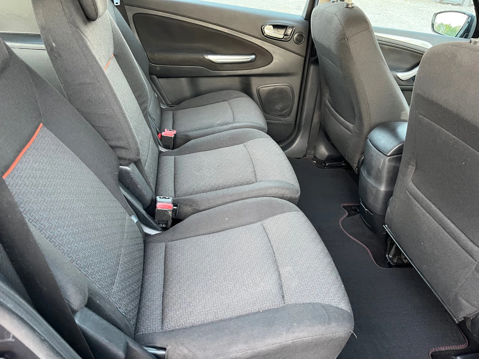 Ford S-Max | Mobile.bg — изображение 11