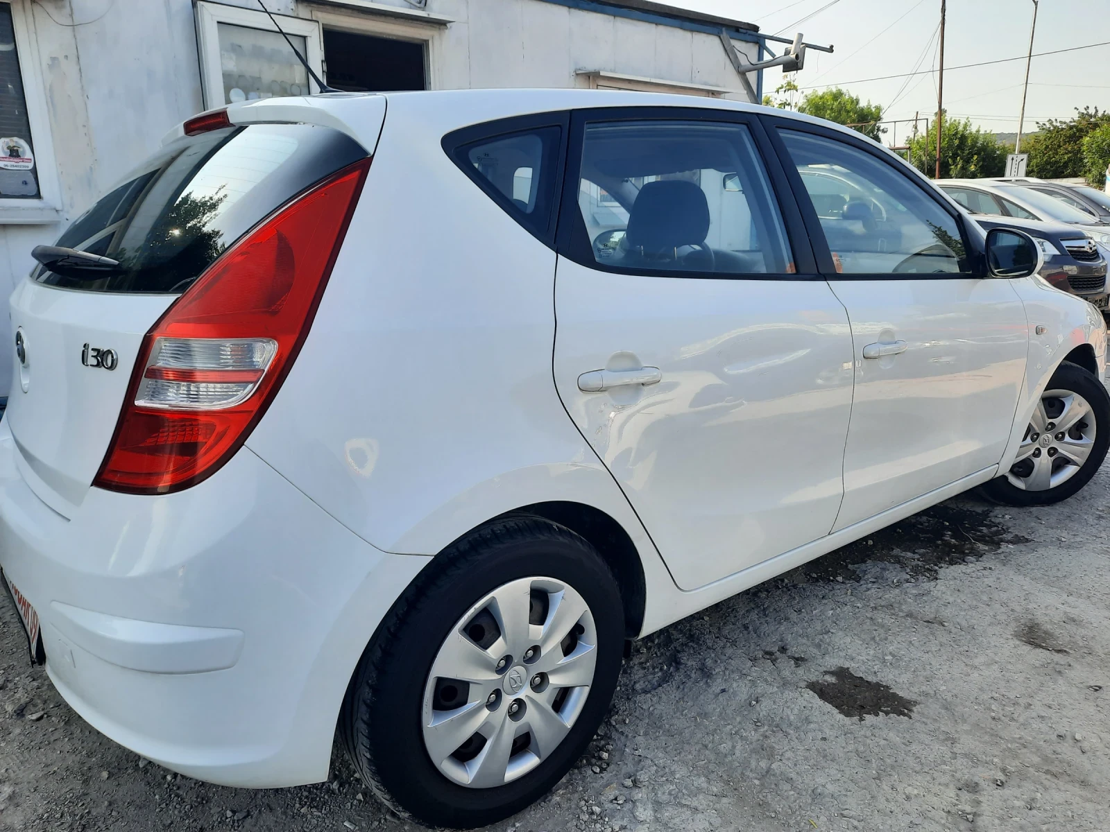 Hyundai I30 1.6i БЕНЗИН - изображение 3