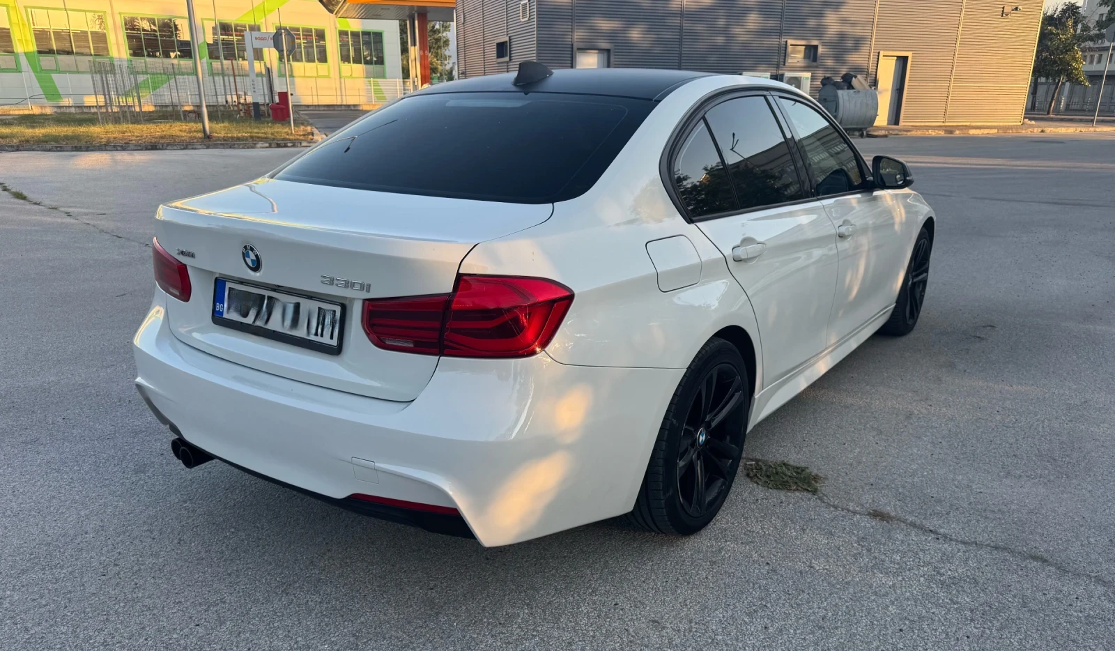 BMW 330 Facelift - изображение 5