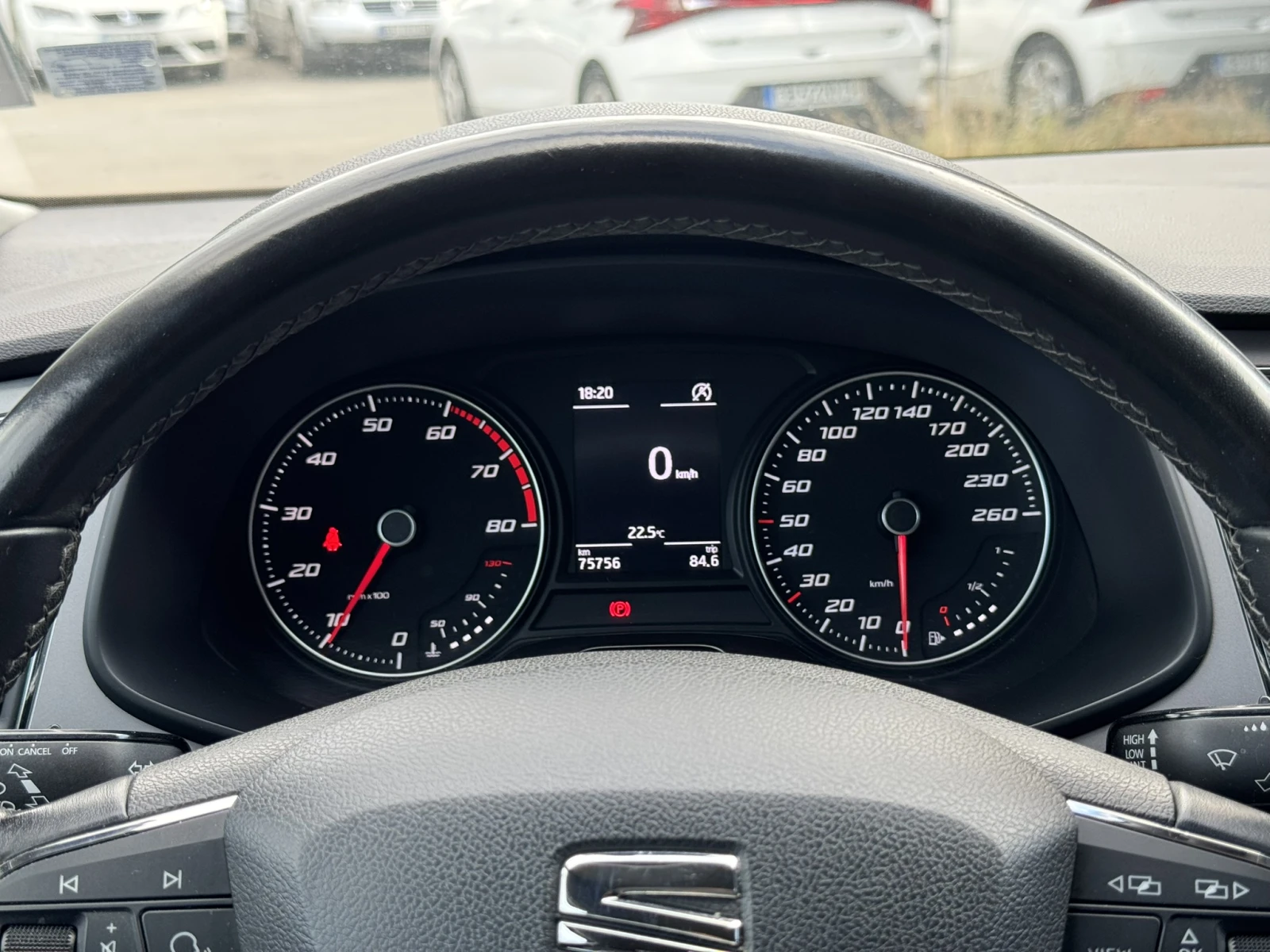 Seat Leon 1.5TSI 150HP - изображение 10