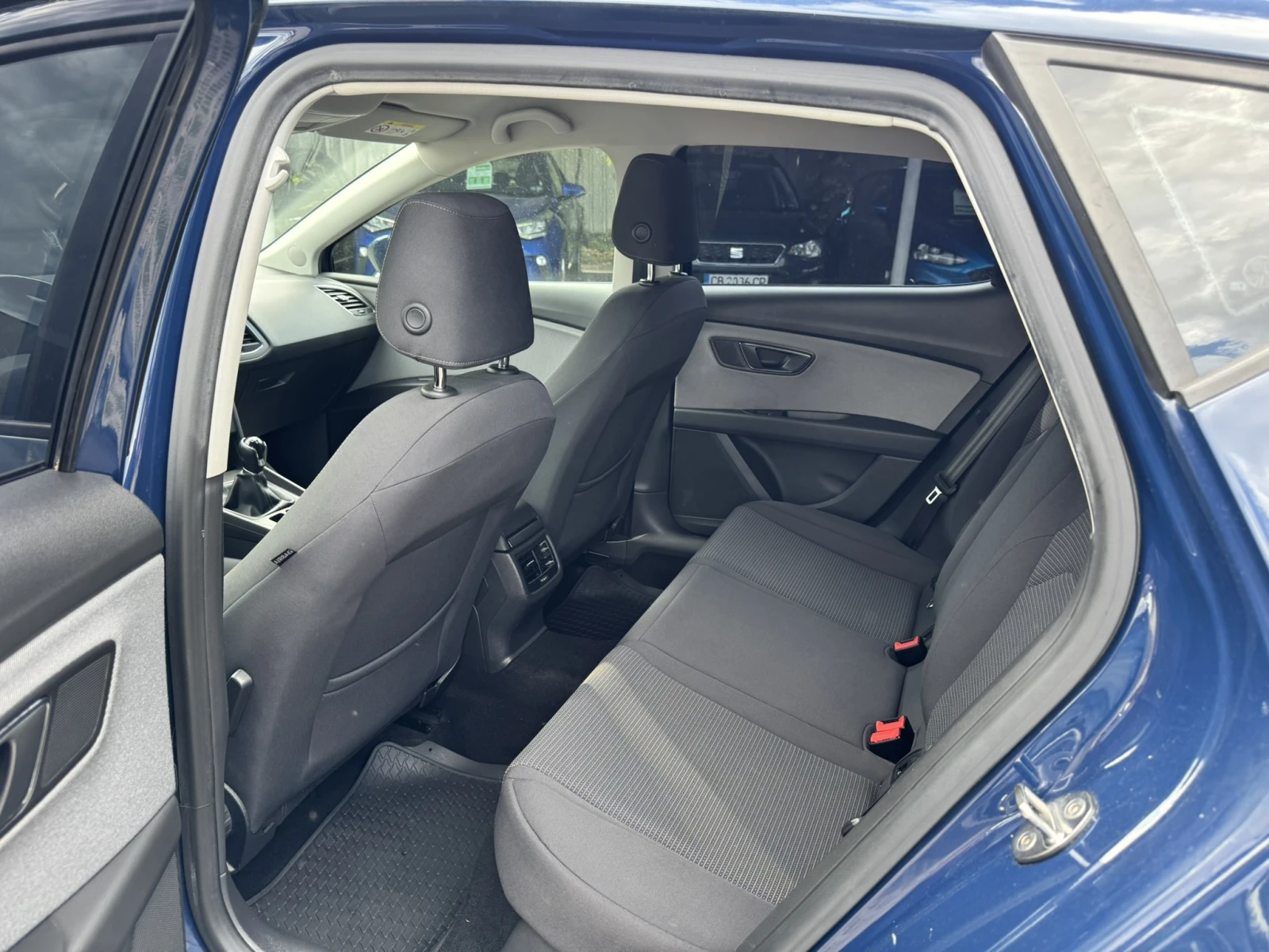 Seat Leon 1.5TSI 150HP - изображение 8