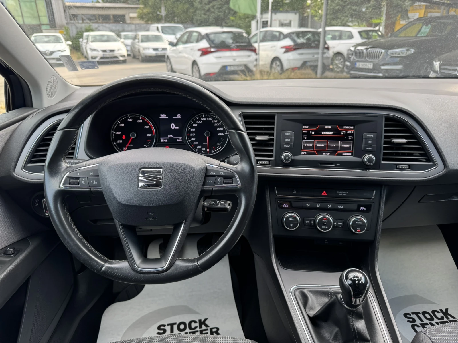Seat Leon 1.5TSI 150HP - изображение 9
