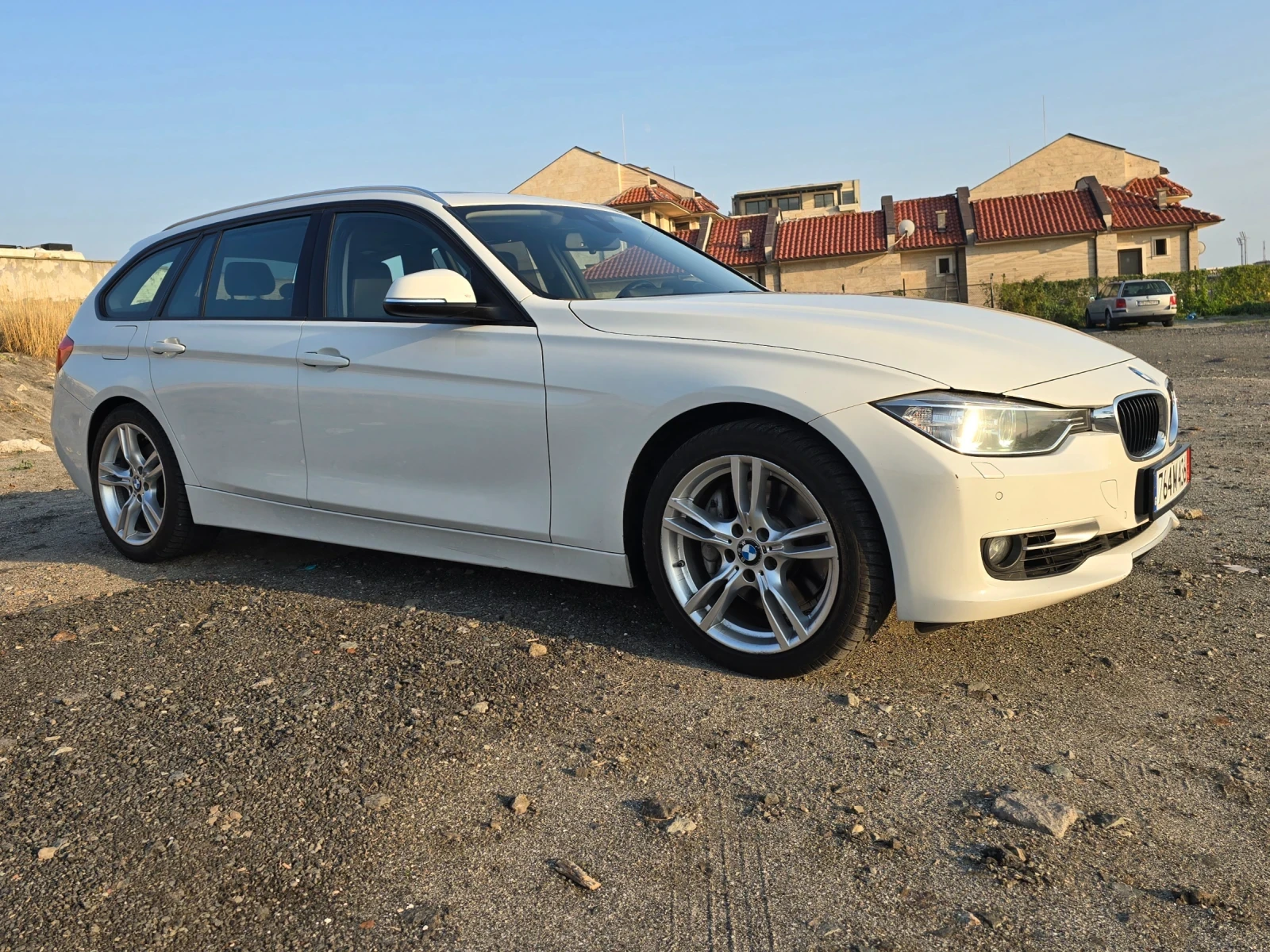 BMW 335 Swiss full keyless head up 4x4 - изображение 3