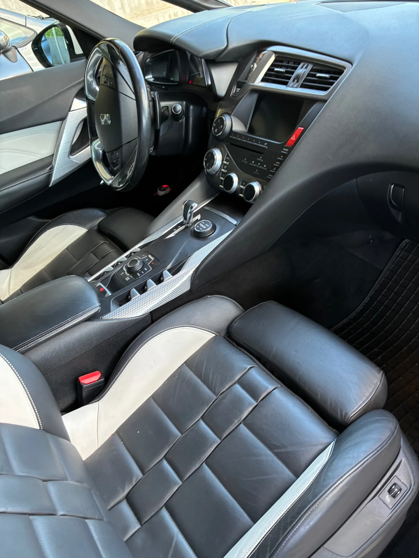Citroen DS5 2.0 Hybrid  - изображение 5