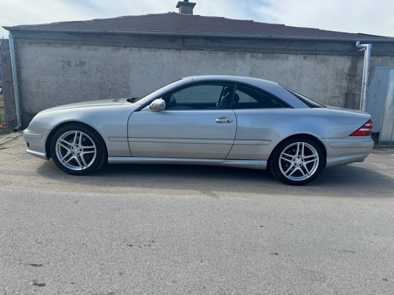 Mercedes-Benz CL 55 AMG  - изображение 4