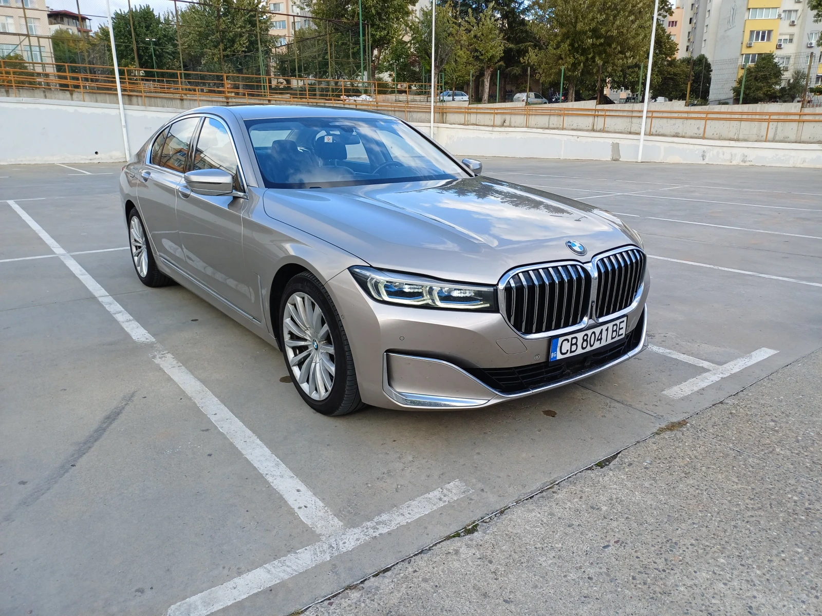 BMW 750 | Mobile.bg   1