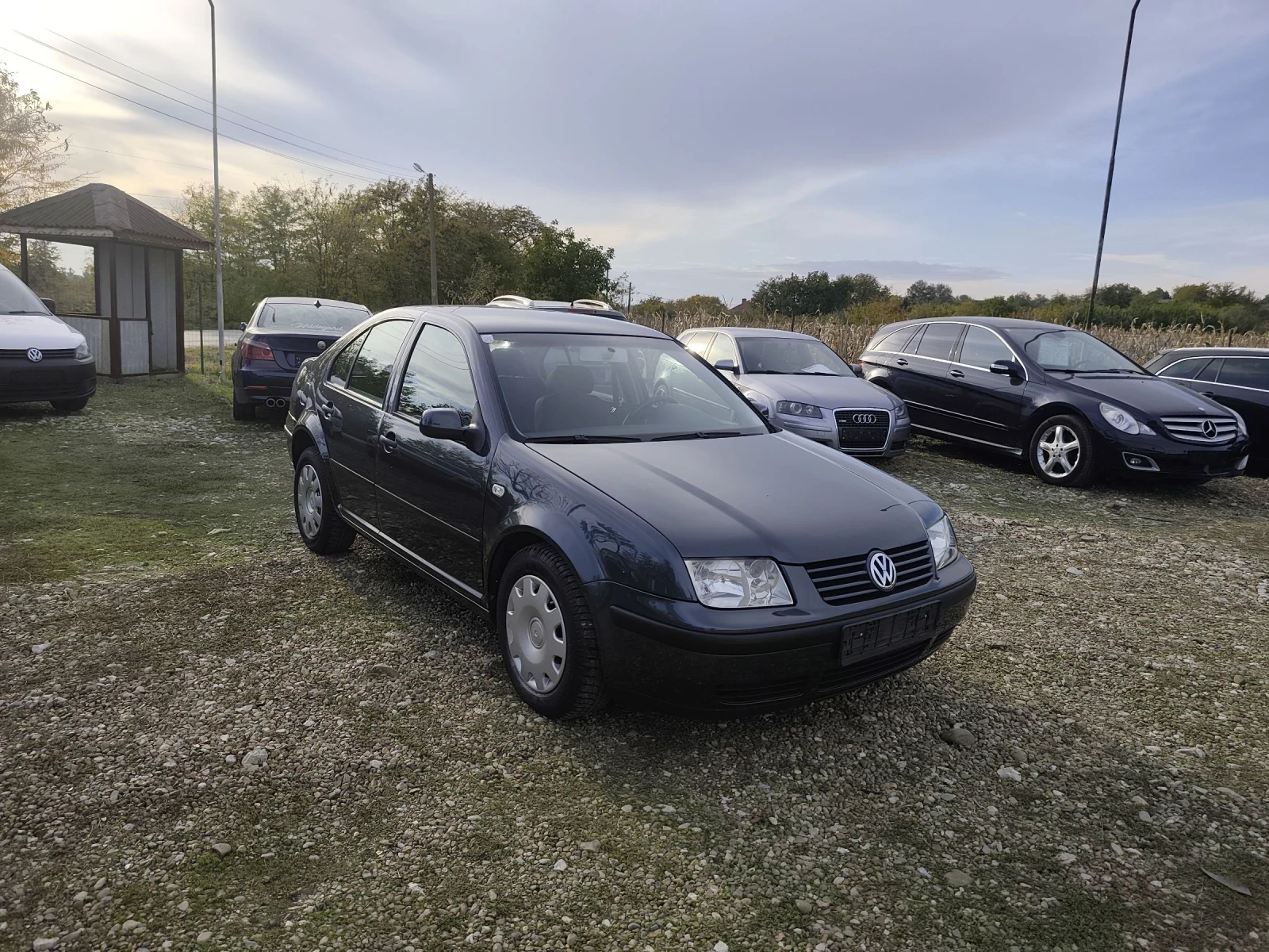 VW Bora 1.6i 105к.с. 120000км.!!!!!  | Mobile.bg — изображение 3