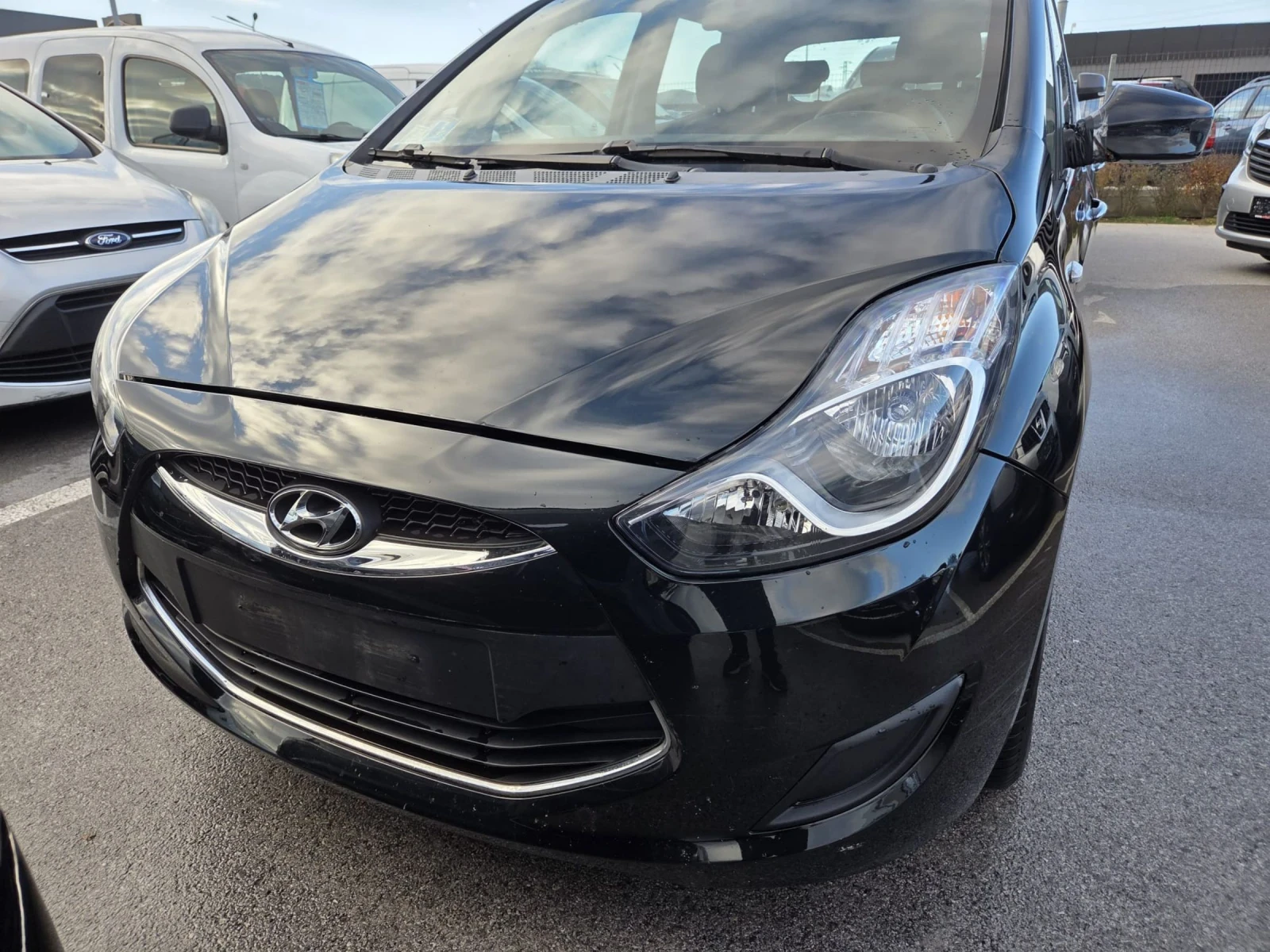 Hyundai Ix20 1.4 - изображение 2