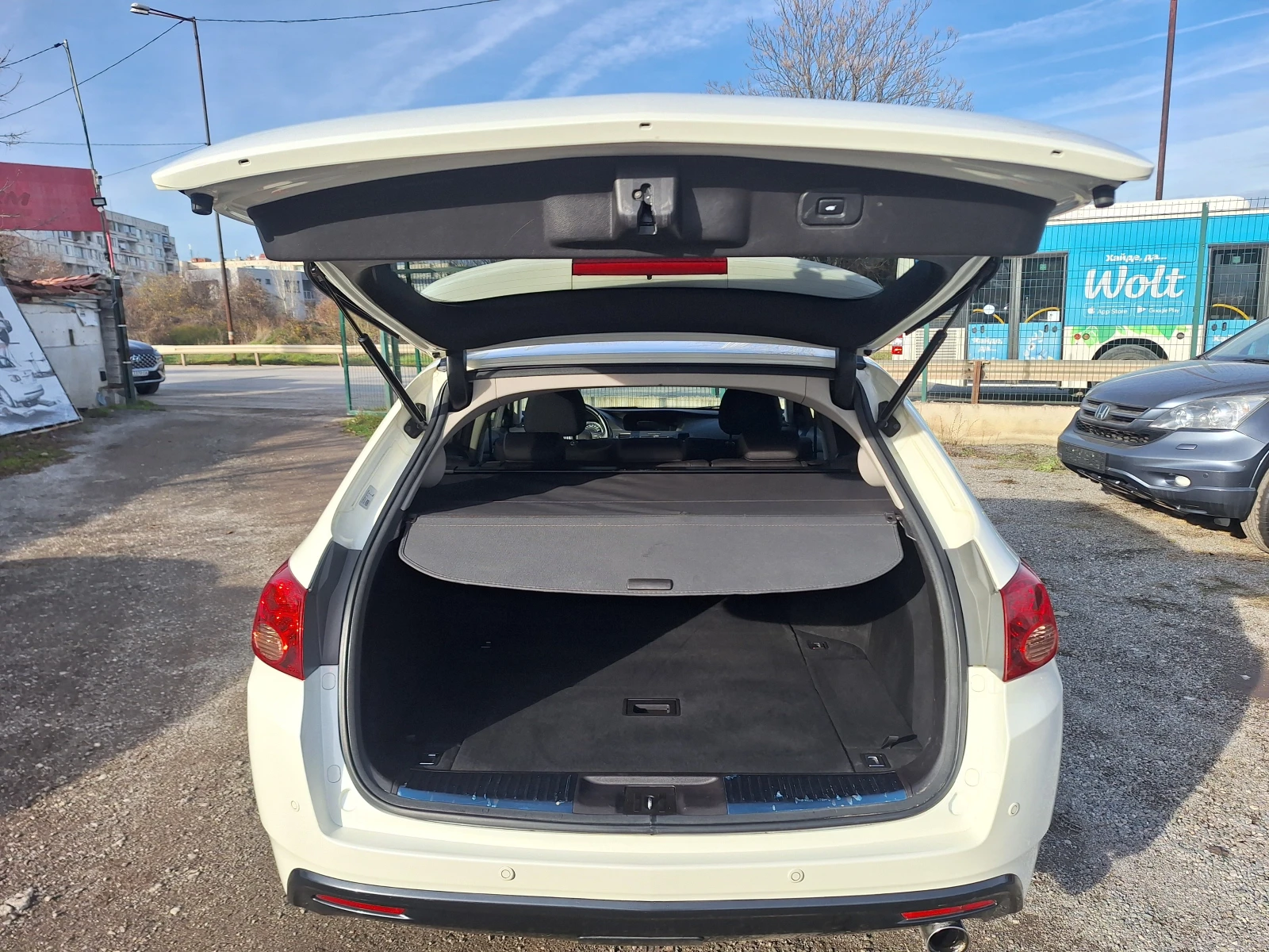 Honda Accord 2.0i-FACELIFT-TOП-УНИКАТ - изображение 7