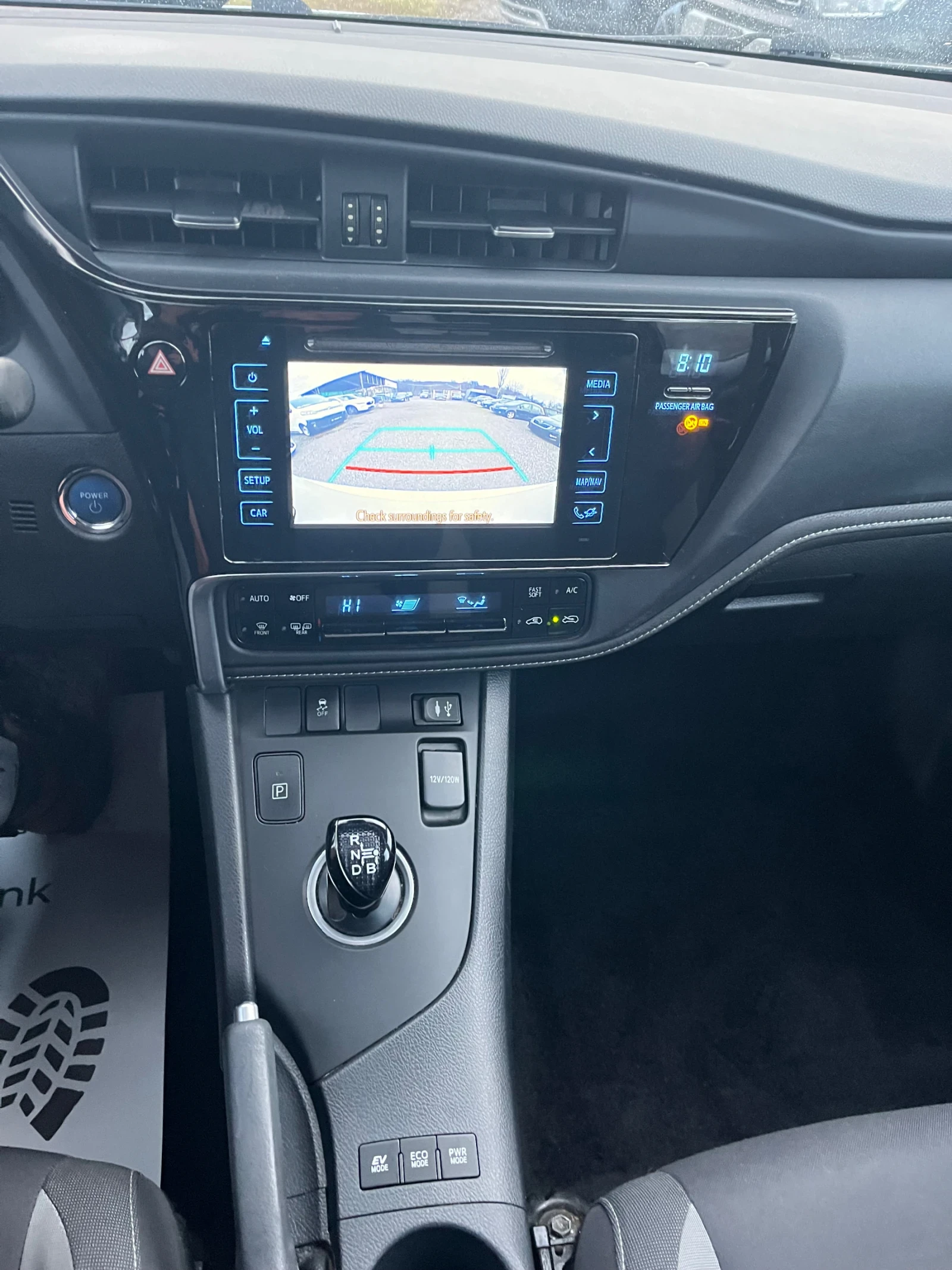 Toyota Auris 1.8 HIBRID top - изображение 10