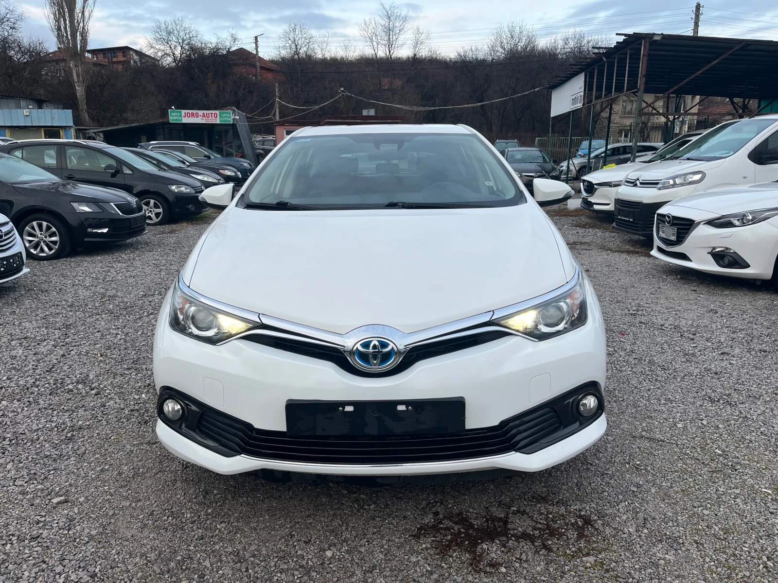 Toyota Auris 1.8 HIBRID top - изображение 2