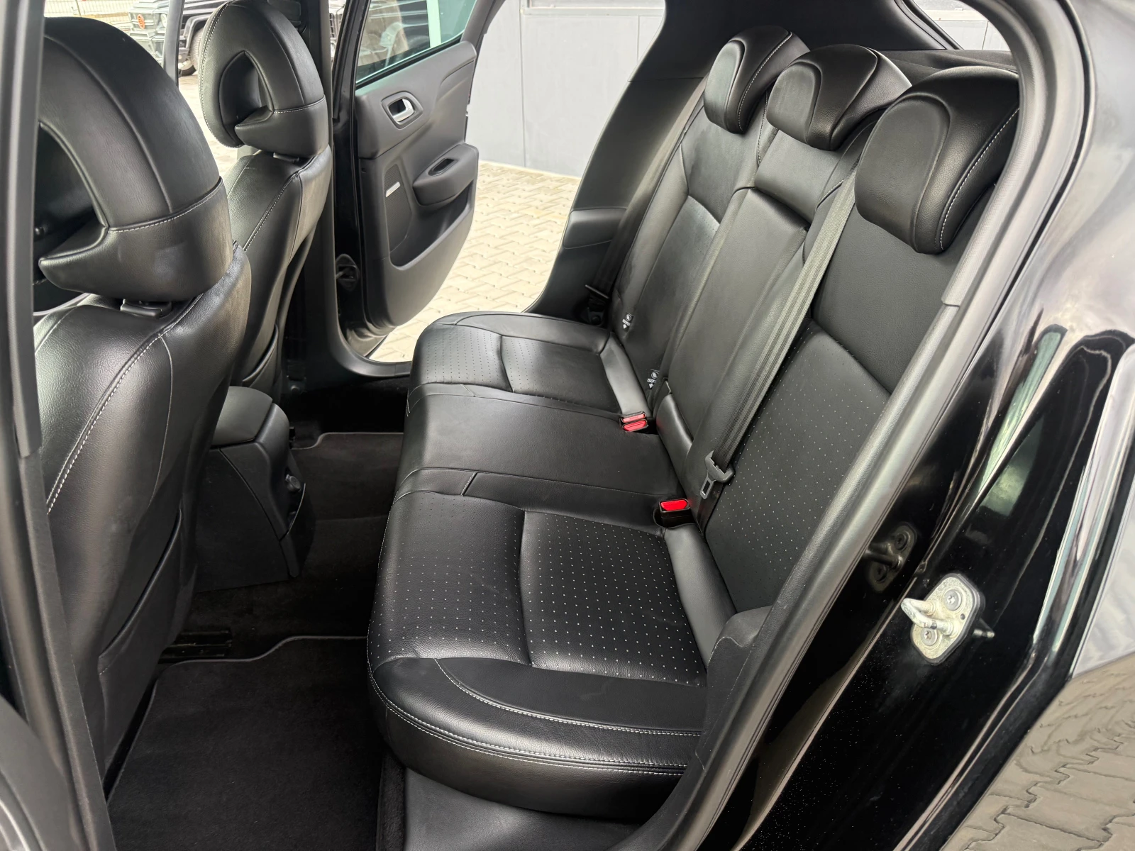 Citroen DS4 2.0HDI 180ks Собствен лизинг !!!, снимка 12 - Автомобили и джипове - 54070719