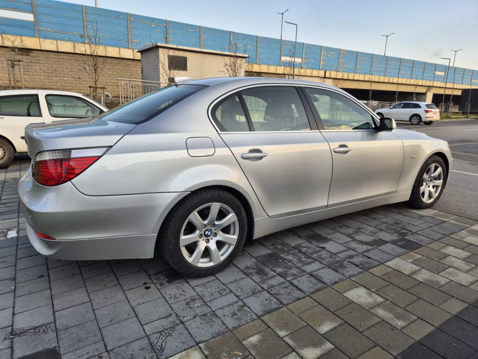 BMW 525 E60, снимка 5 - Автомобили и джипове - 54122552