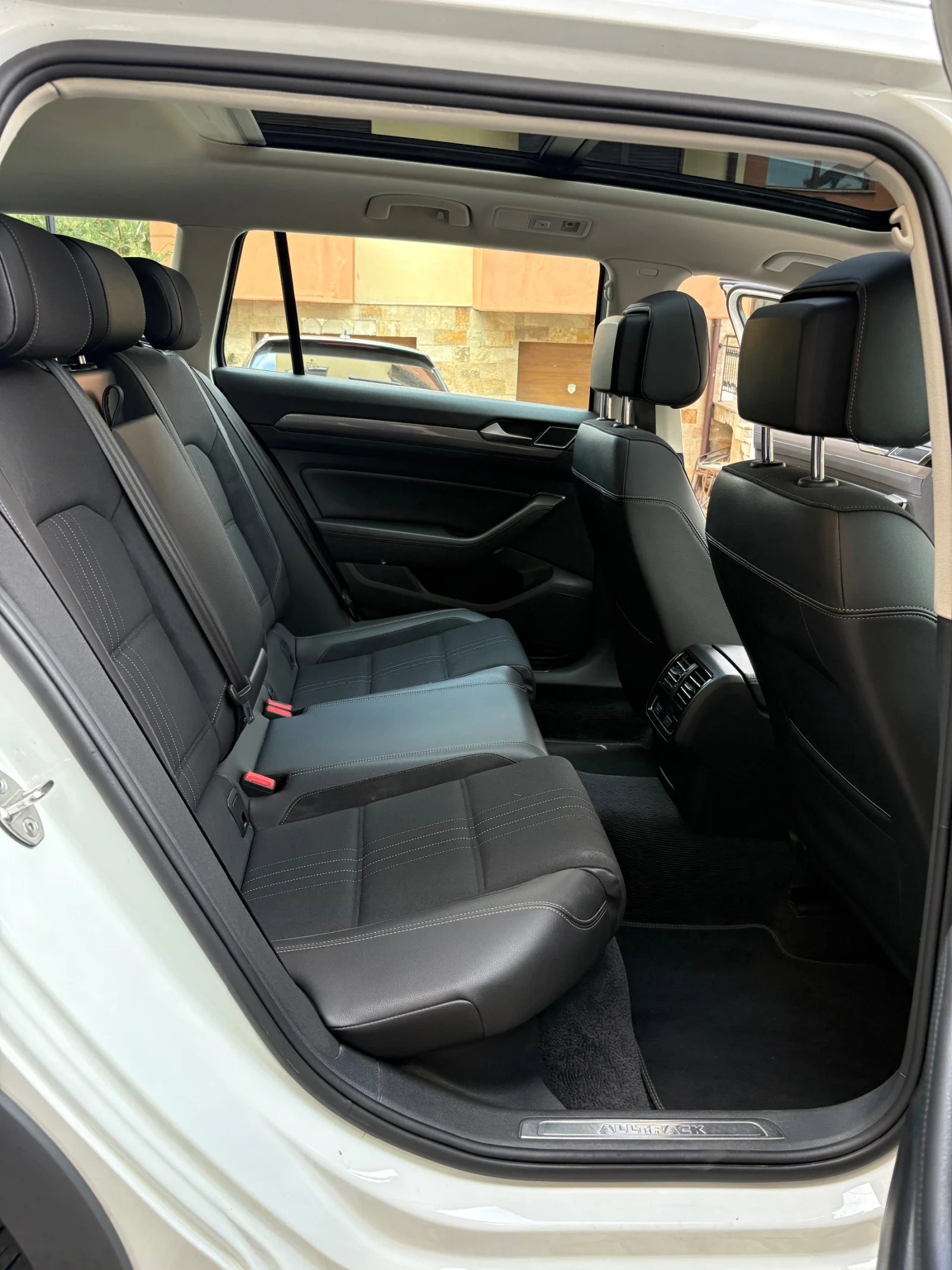 VW Alltrack 240кс 4х4, снимка 8 - Автомобили и джипове - 54257370