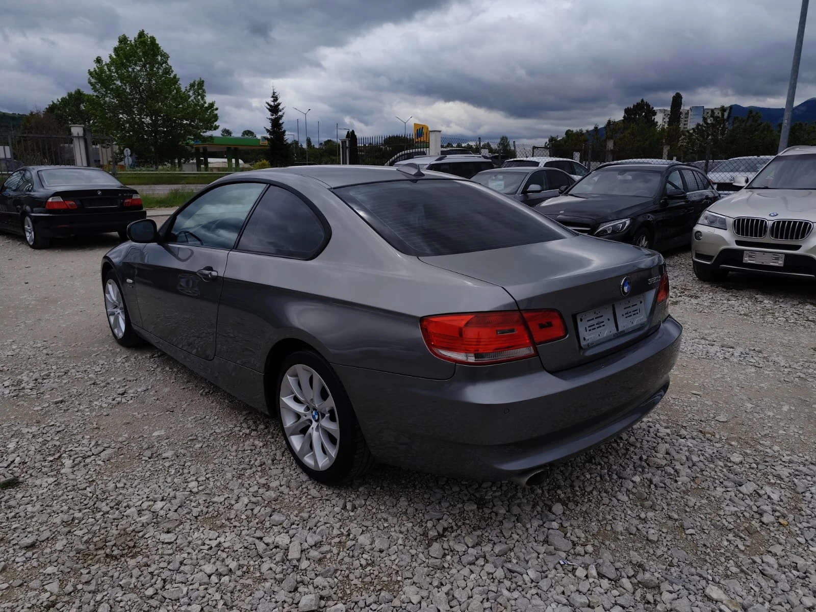 BMW 320 купе 2.0 дизел Италия , снимка 8 - Автомобили и джипове - 54643857