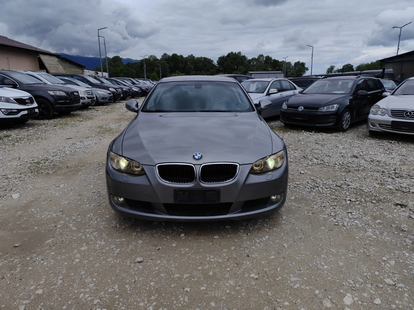 BMW 320 купе 2.0 дизел Италия , снимка 2 - Автомобили и джипове - 54643857