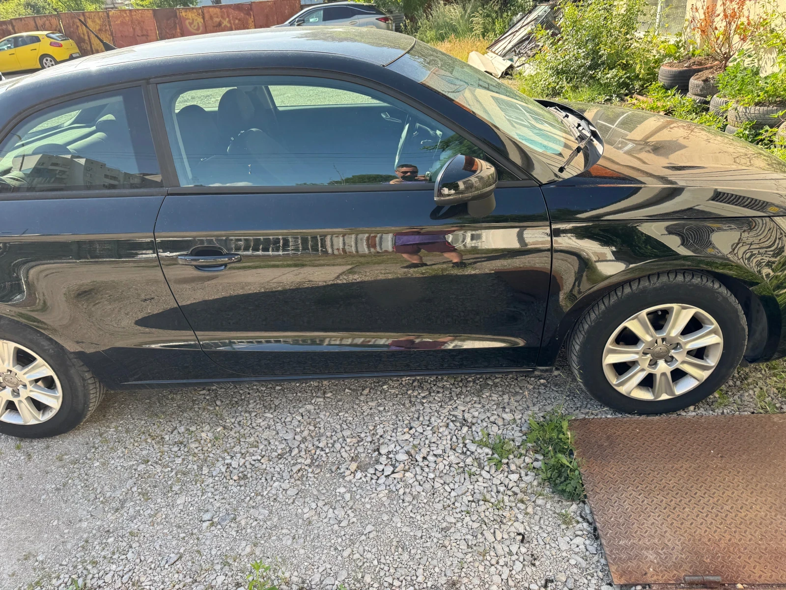 Audi A1 1.6TDI, снимка 7 - Автомобили и джипове - 54742101