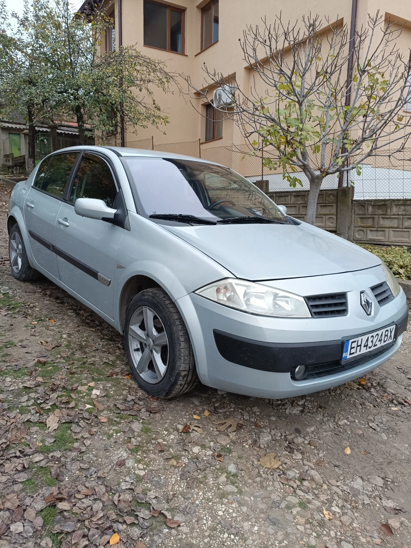 Renault Megane 1.9dci 120к.с.