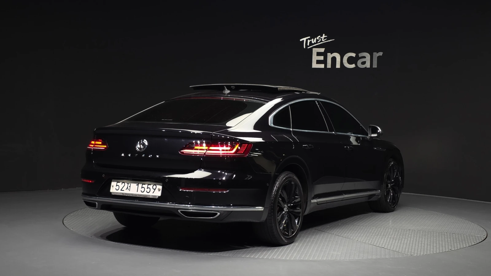 VW Arteon 2.0 TDI Prestige | HUD | 360  Камера | Distronic, снимка 2 - Автомобили и джипове - 55060764