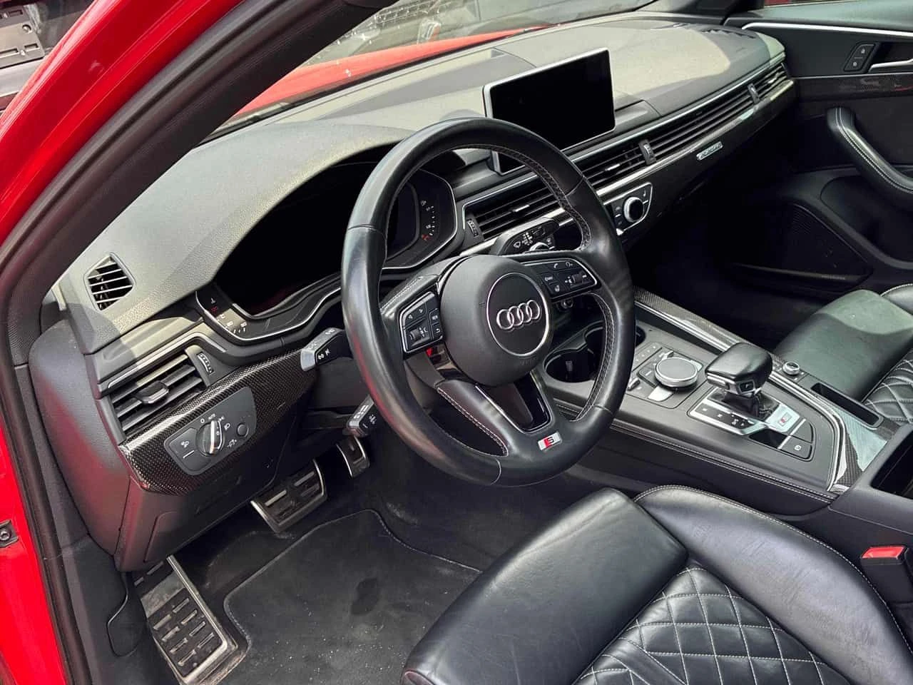 Audi S4 Technik / 360 / B&O / МАСАЖИ , снимка 5 - Автомобили и джипове - 55180092