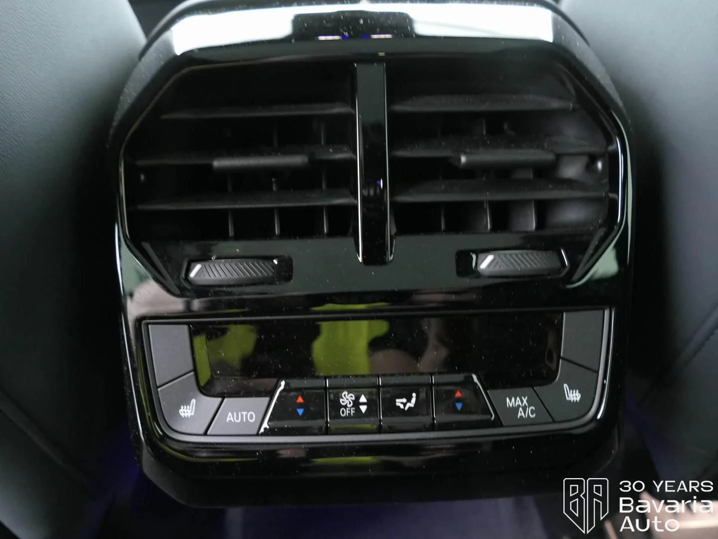 BMW iX 50 xDrive Sport, снимка 13 - Автомобили и джипове - 55189851