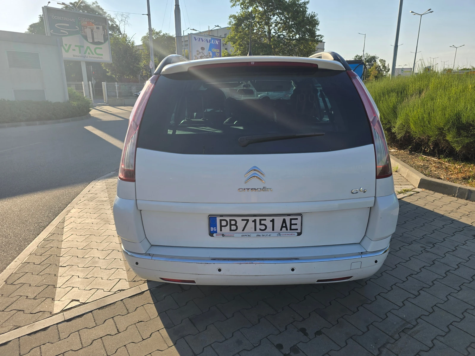 Citroen Grand C4 Picasso 2.0HDI, снимка 4 - Автомобили и джипове - 55690603