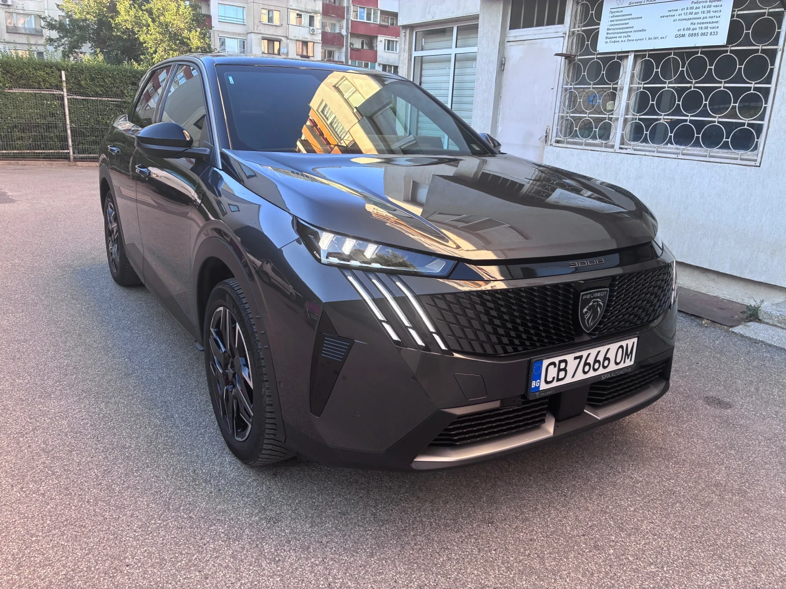 Peugeot 3008 1.2 Hybrid 48V GT Exclusive , снимка 2 - Автомобили и джипове - 55963676