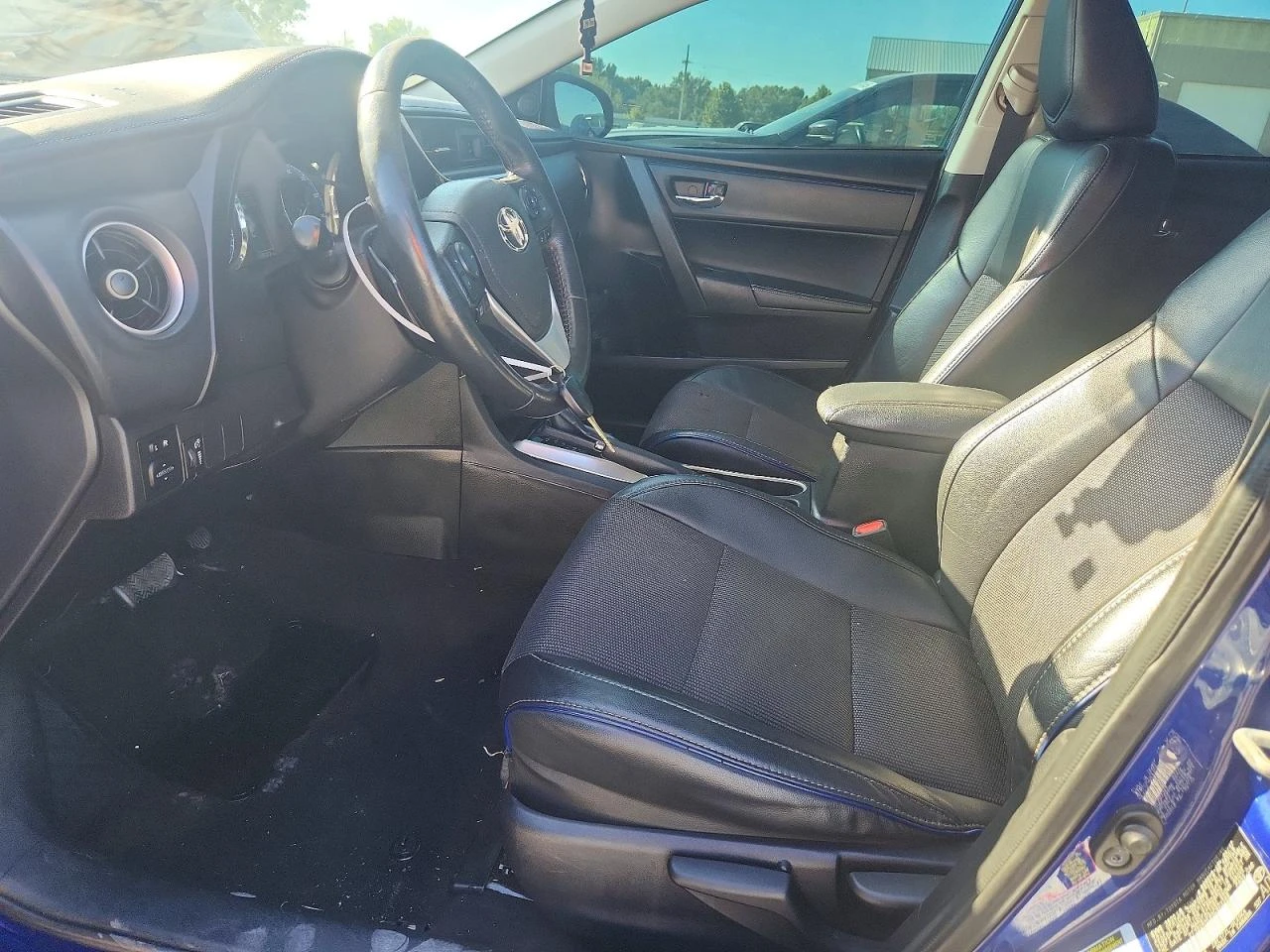 Toyota Corolla 1.8l Se, снимка 7 - Автомобили и джипове - 56226402