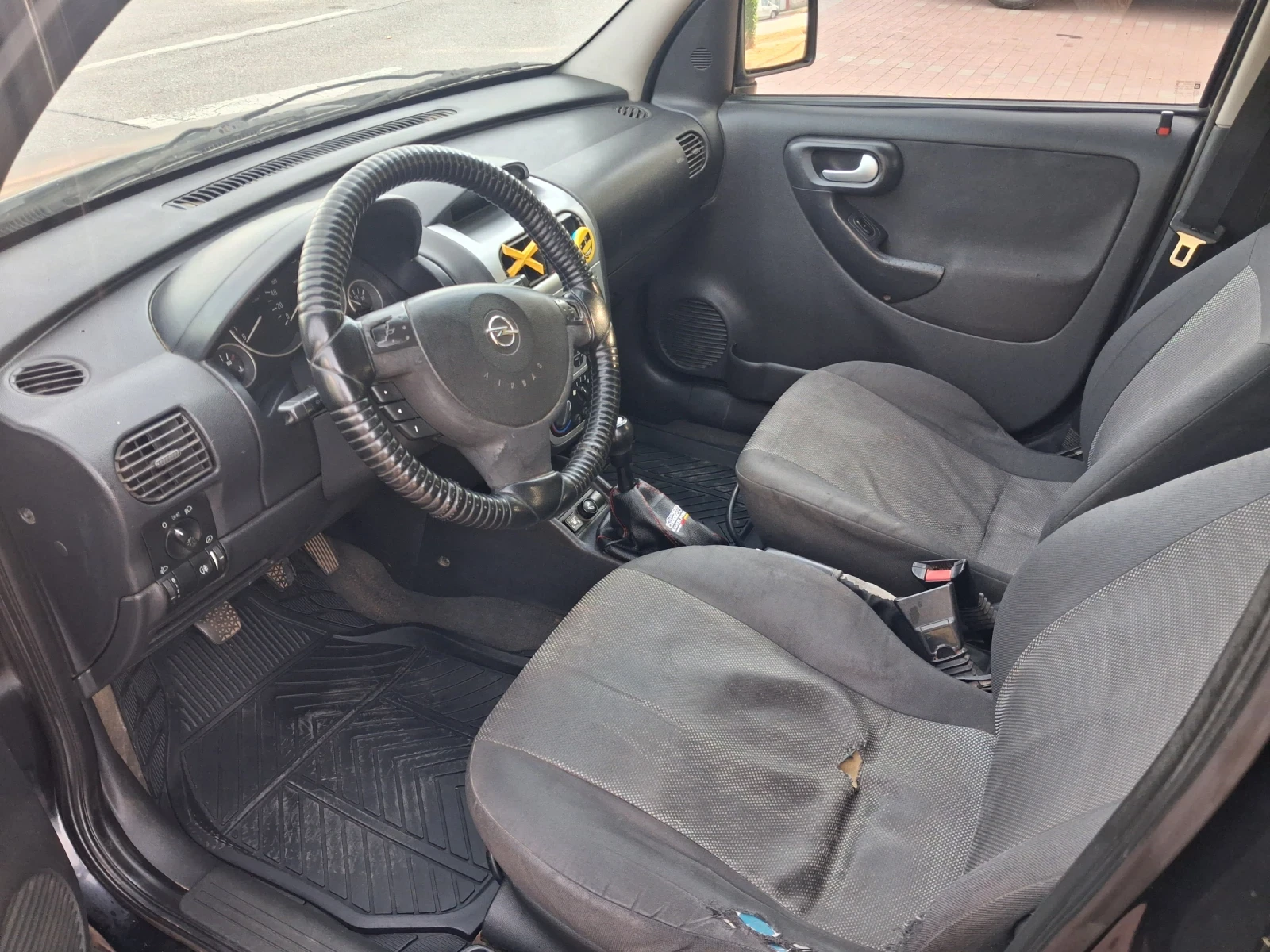 Opel Combo 1.6i, снимка 9 - Автомобили и джипове - 56424024