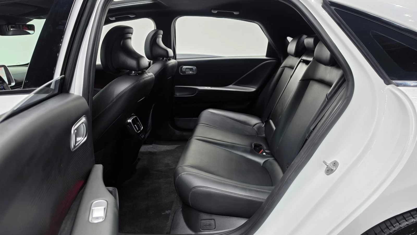 Hyundai Ioniq 6 Long Range Exclusive Plus * FULL, снимка 9 - Автомобили и джипове - 56577281