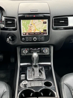 VW Touareg 3.0TDI 4Motion АВТОМАТ ИТАЛИЯ - 12800 € / 25034.62 лв. - 94195324 16