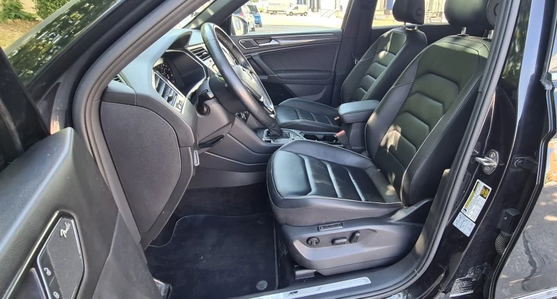 VW Tiguan R-LINE FULL ALLSPACE, снимка 10 - Автомобили и джипове - 47280089