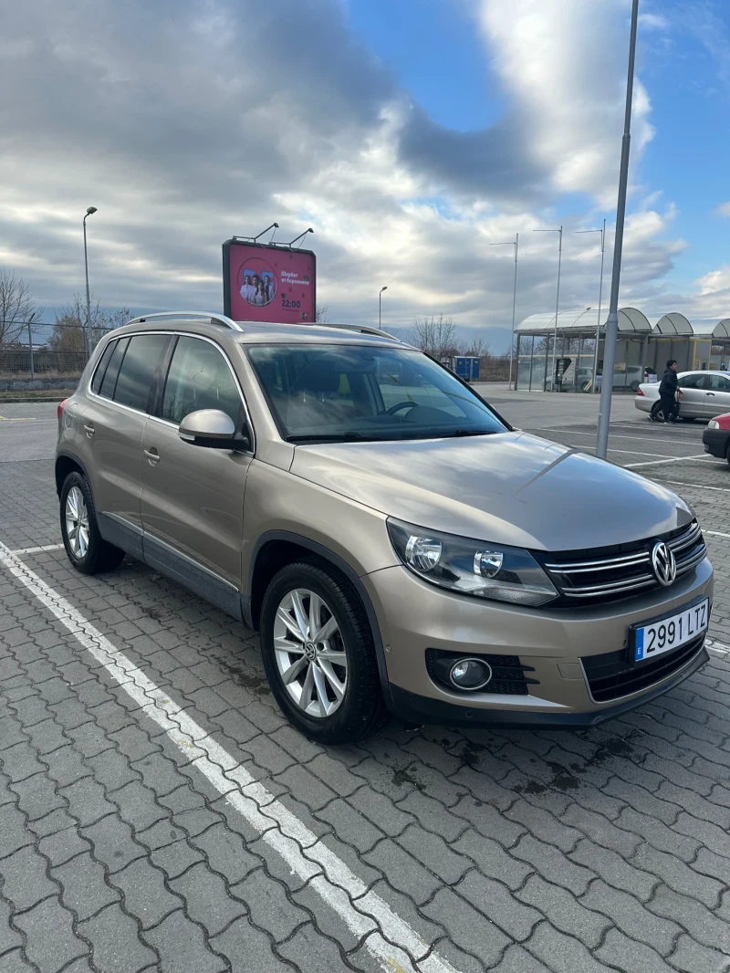 VW Tiguan, снимка 2 - Автомобили и джипове - 48323012