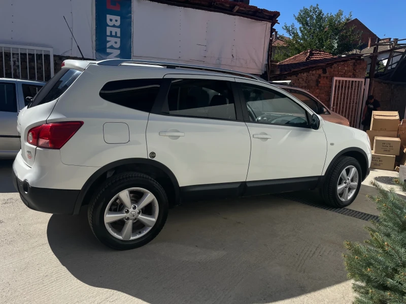 Nissan Qashqai, снимка 2 - Автомобили и джипове - 53063414