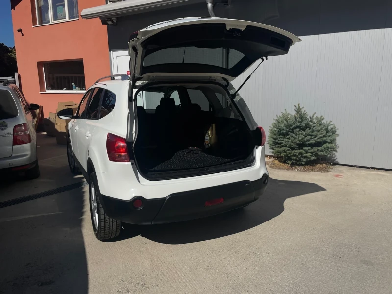 Nissan Qashqai, снимка 4 - Автомобили и джипове - 53063414