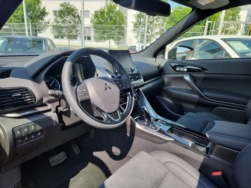 Mitsubishi Eclipse Cross 2.4PHEV/188HP/SELECT-BLACK/4X4/МЪРТВА-ЗОНА/819v, снимка 9 - Автомобили и джипове - 52393451
